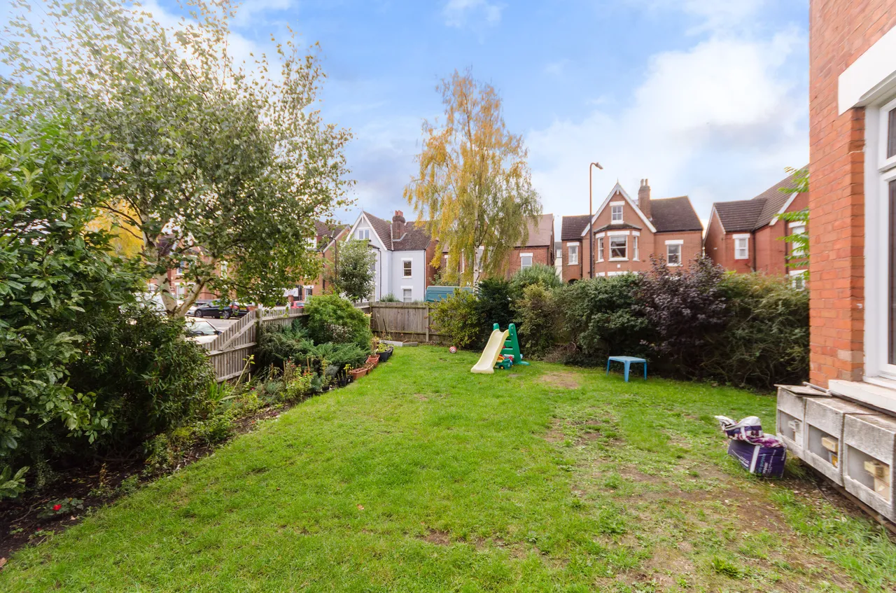 London, SW16, photo 9