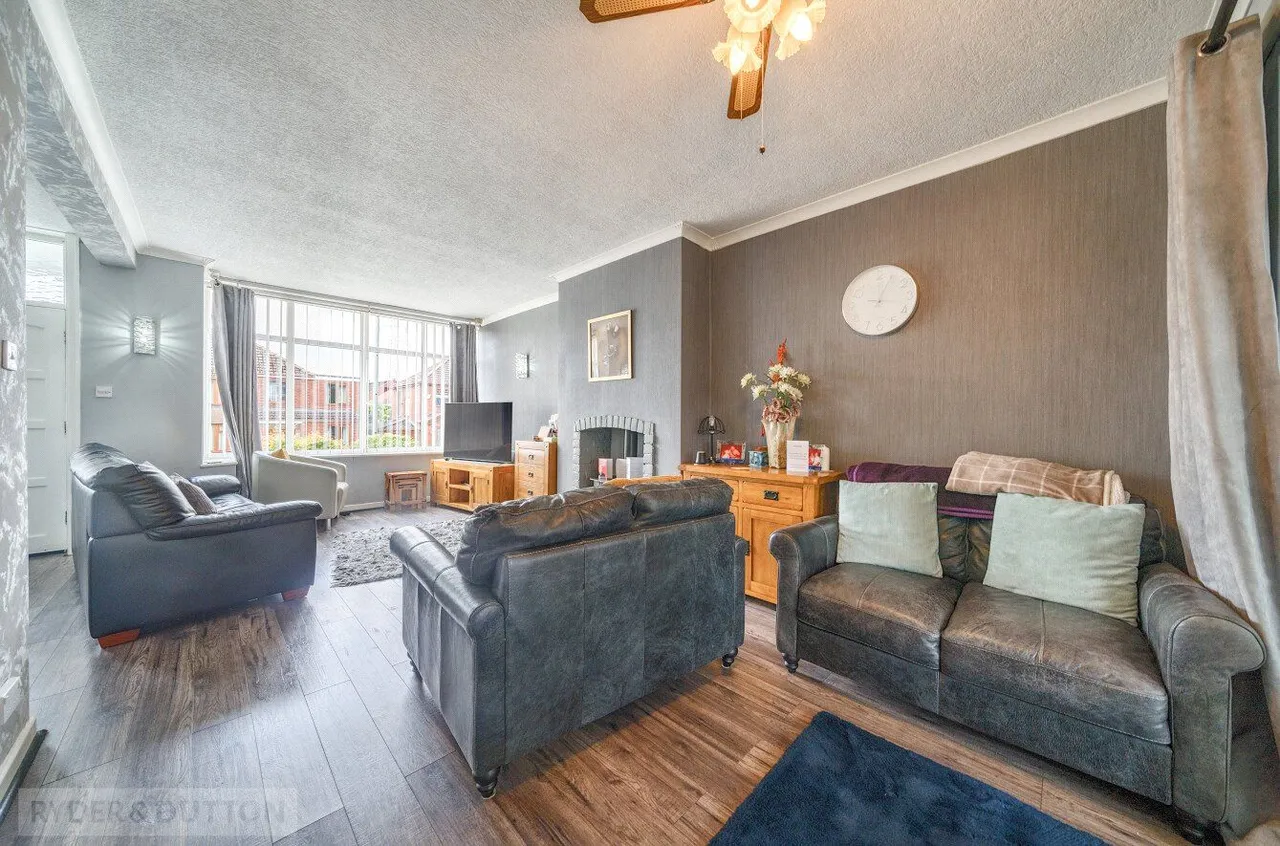 High Barn Road, Royton, OL2, photo 10