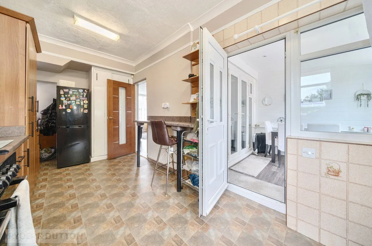 High Barn Road, Royton, OL2, photo 5