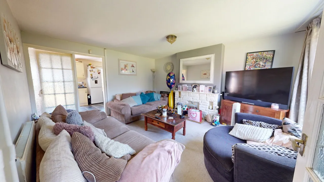 Hatherley, Cheltenham, Gloucestershire, photo 3
