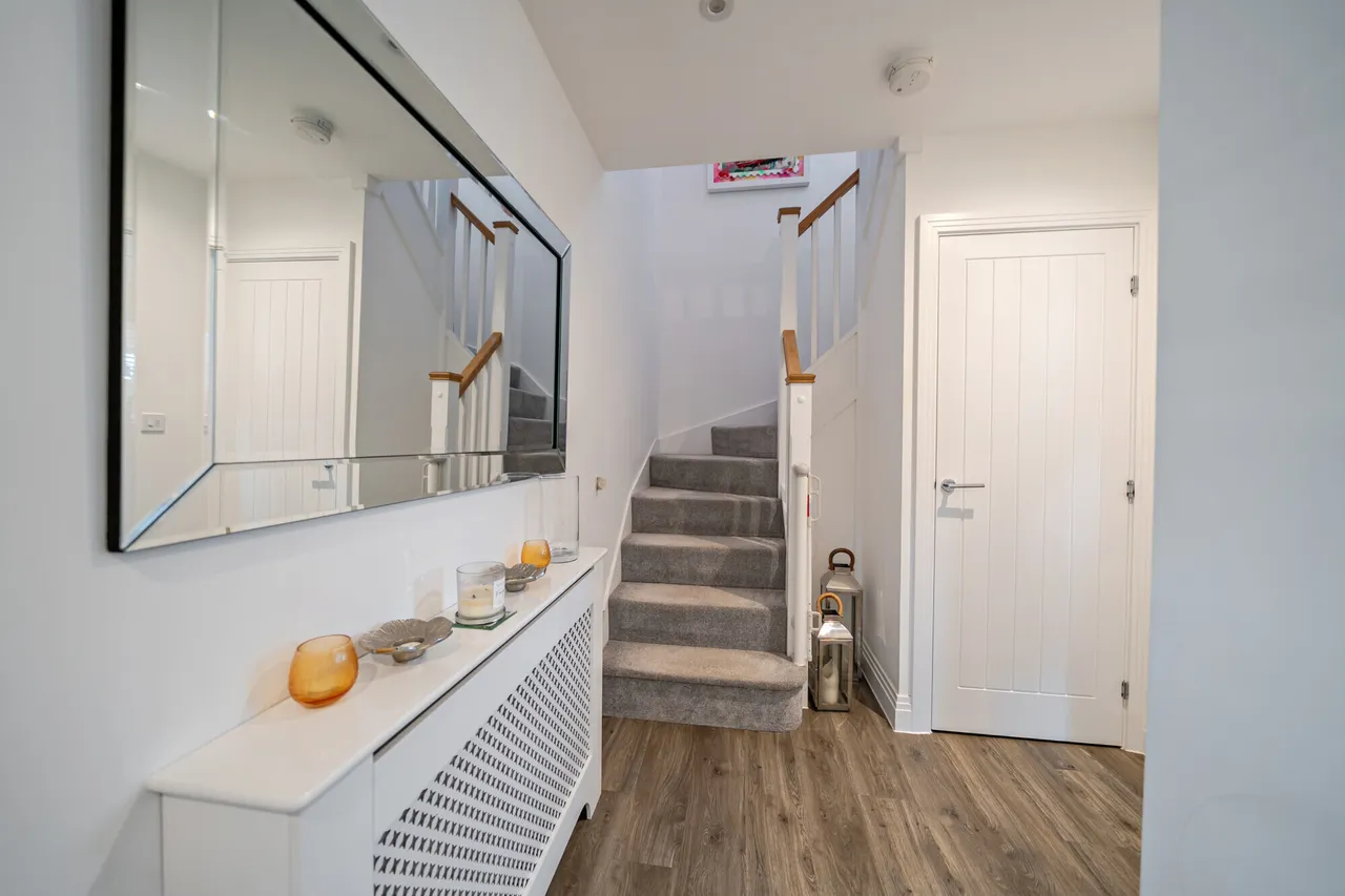 Armsworth Way, Farnham, GU9, photo 9
