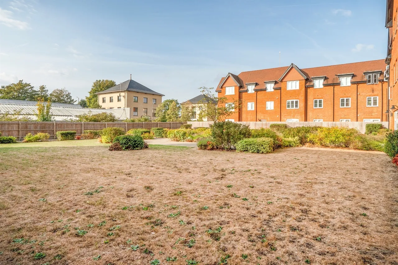 Jubilee Lane, Taplow, SL6, photo 12