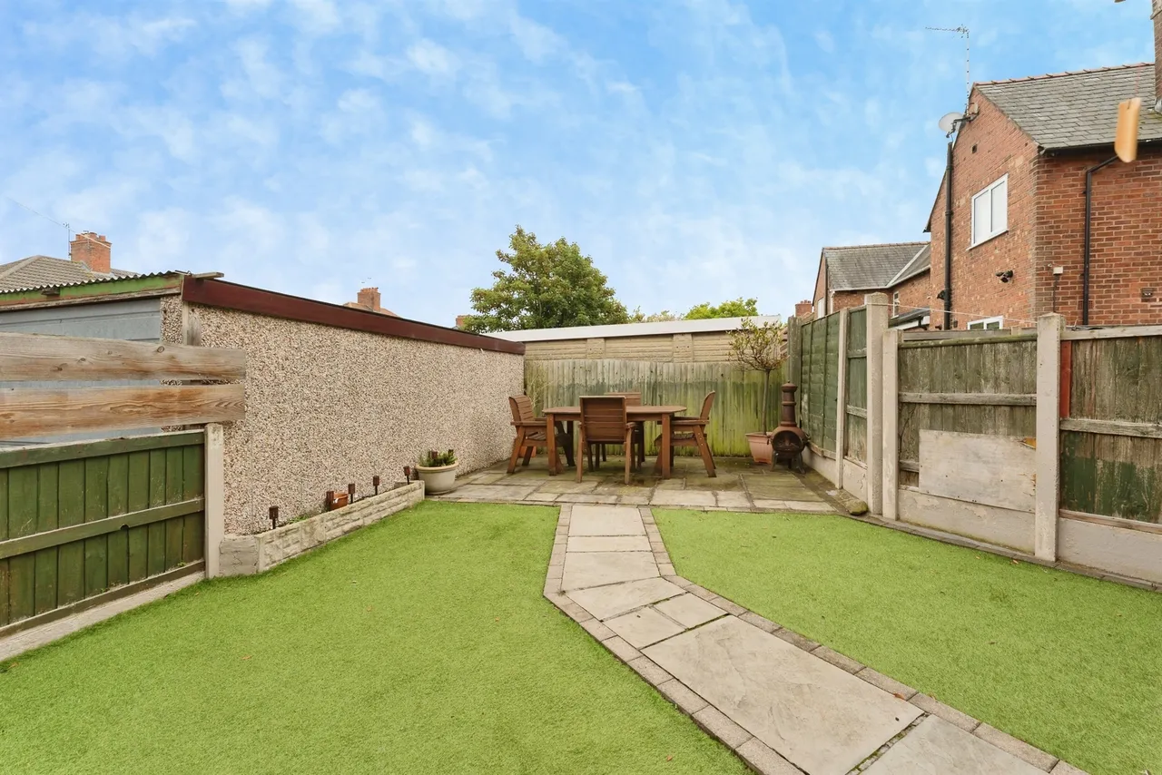 Glenwood Road, Little Sutton, CH66, photo 19