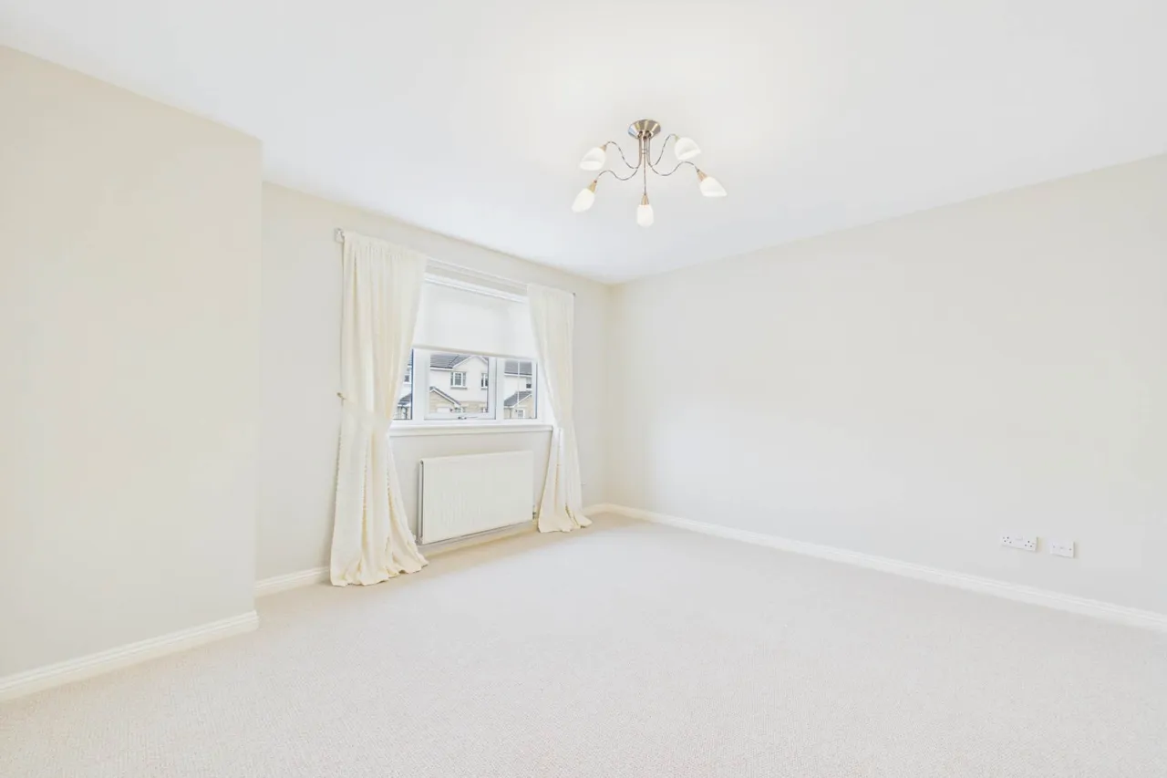 Lomond Court, Coatbridge, photo 13