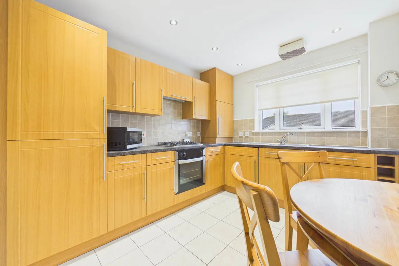 Lomond Court, Coatbridge, photo 6