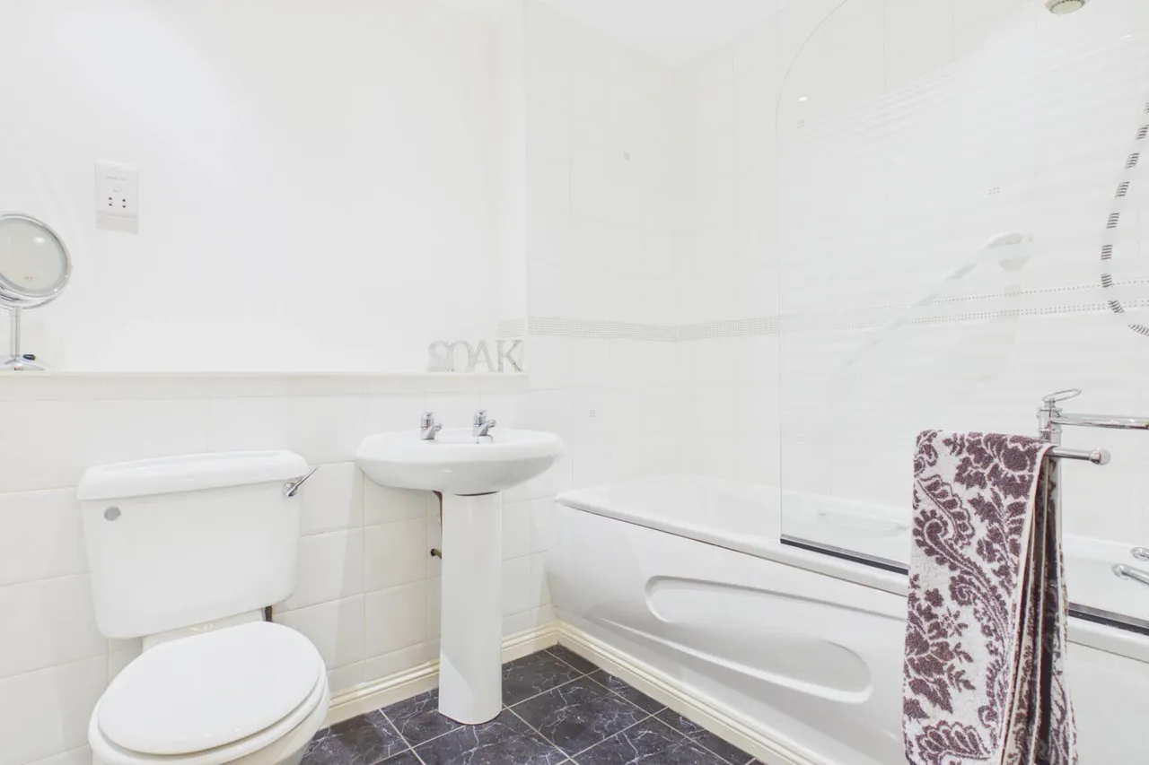 Lomond Court, Coatbridge, photo 17