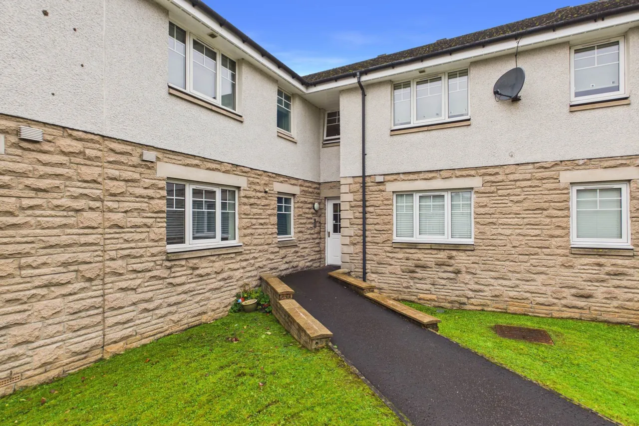 Lomond Court, Coatbridge, photo 18