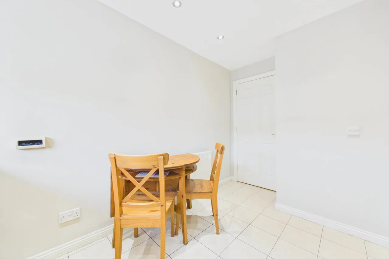 Lomond Court, Coatbridge, photo 9