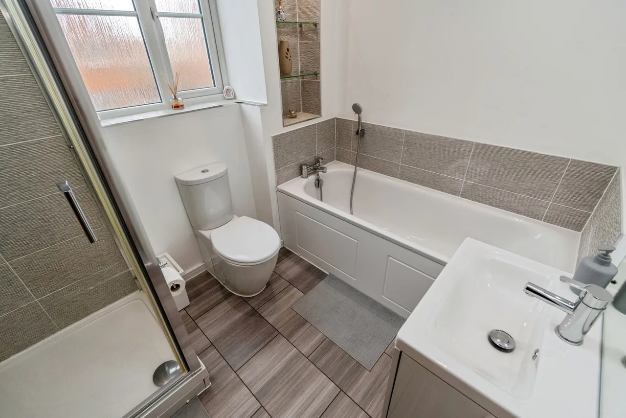 Basalt Lane, Wednesbury, WS10, photo 4