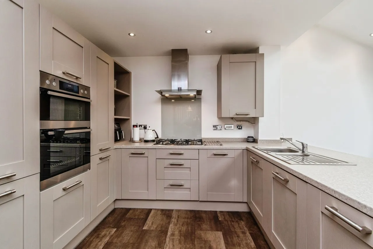 Basalt Lane, Wednesbury, WS10, photo 11