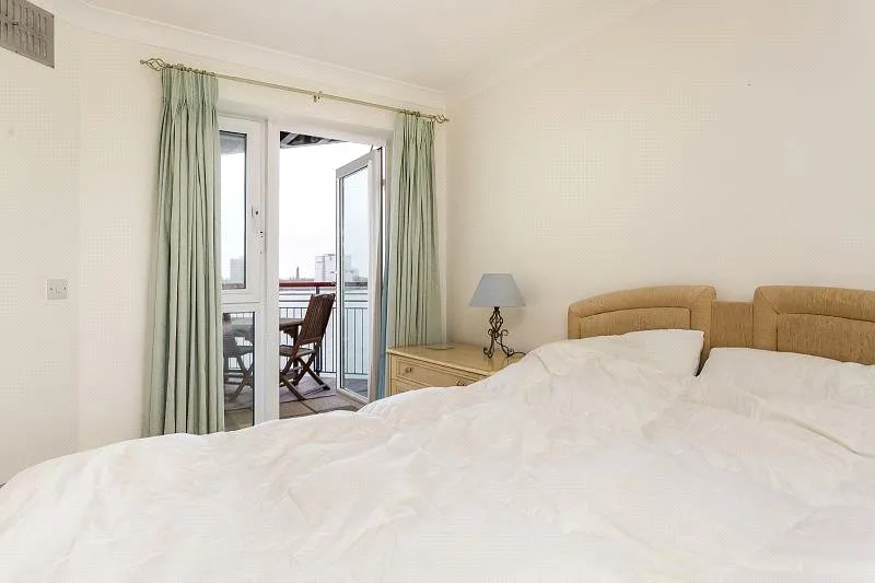 Arethusa House, Gunwharf Quays, PO1, photo 9
