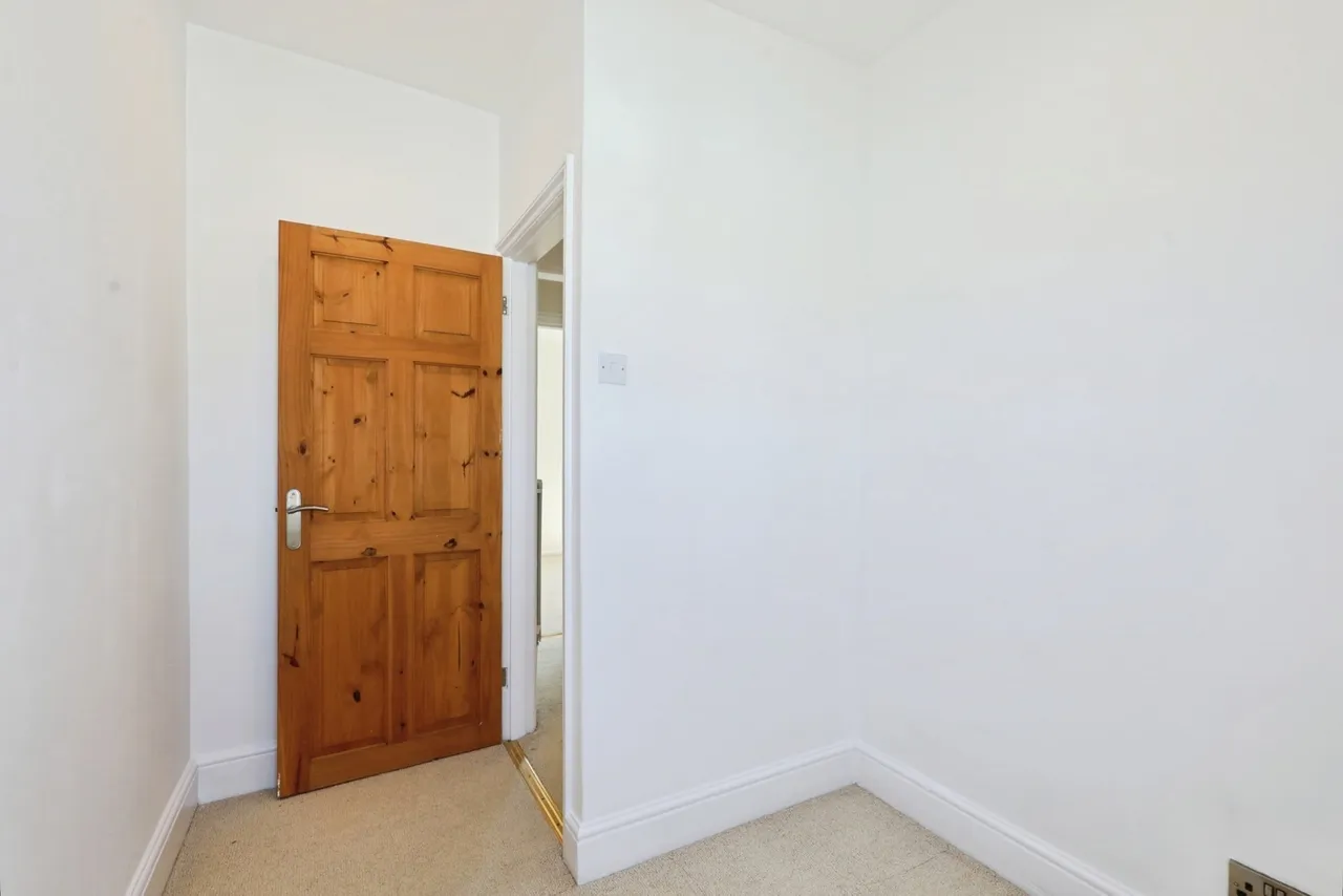 West Street, Evesham, WR11, photo 15