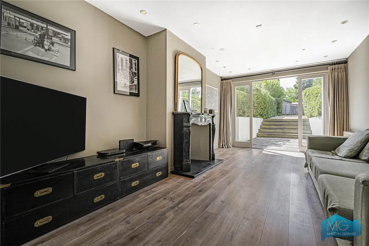 Sebright Road, Barnet, EN5, photo 3