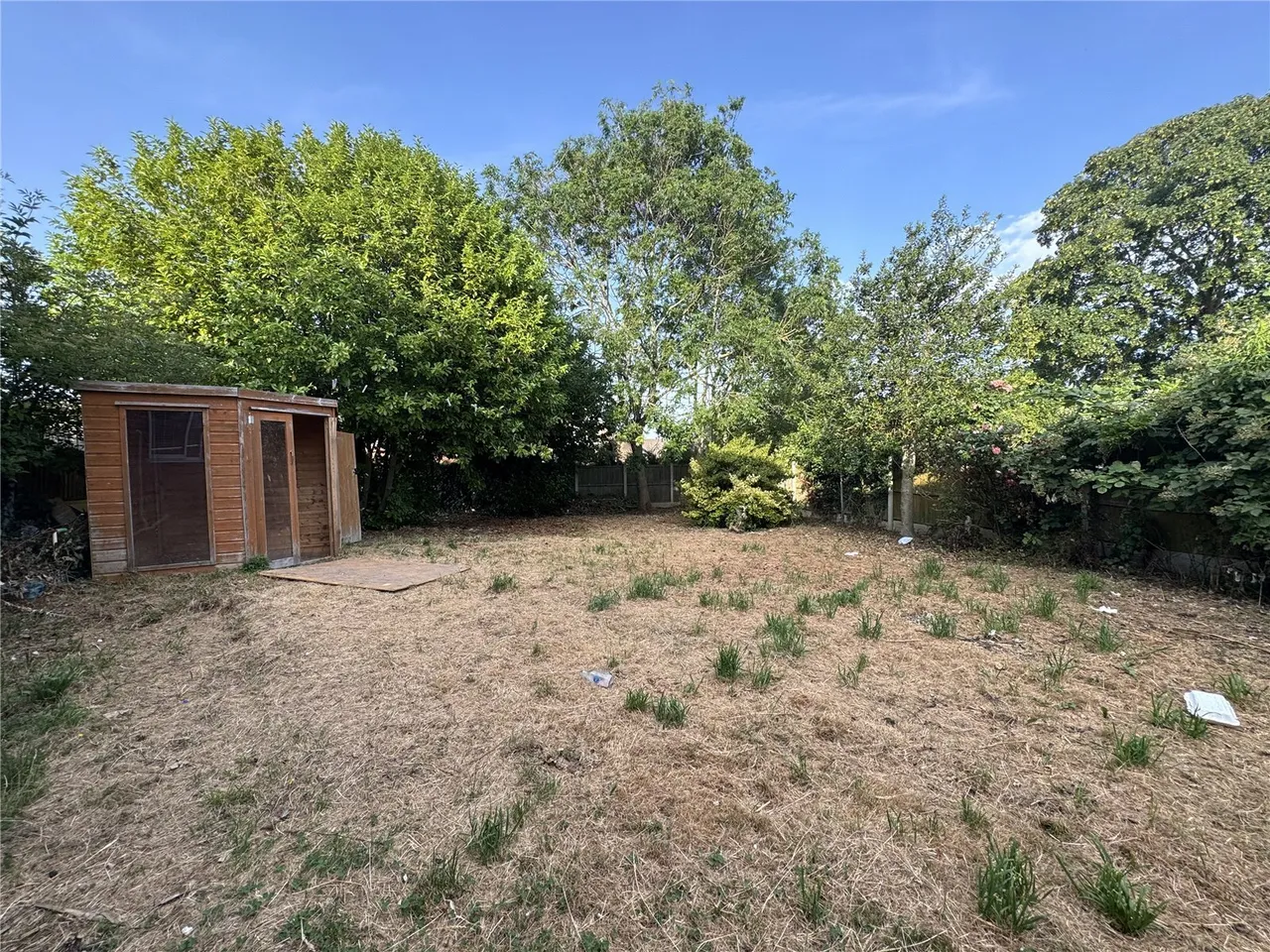 Copper Beech Close, Broughton, CH4, photo 13
