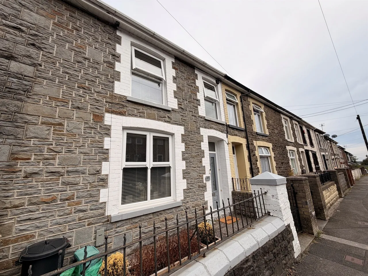3 bed house for sale, Thomas Street, Tonypandy, CF40