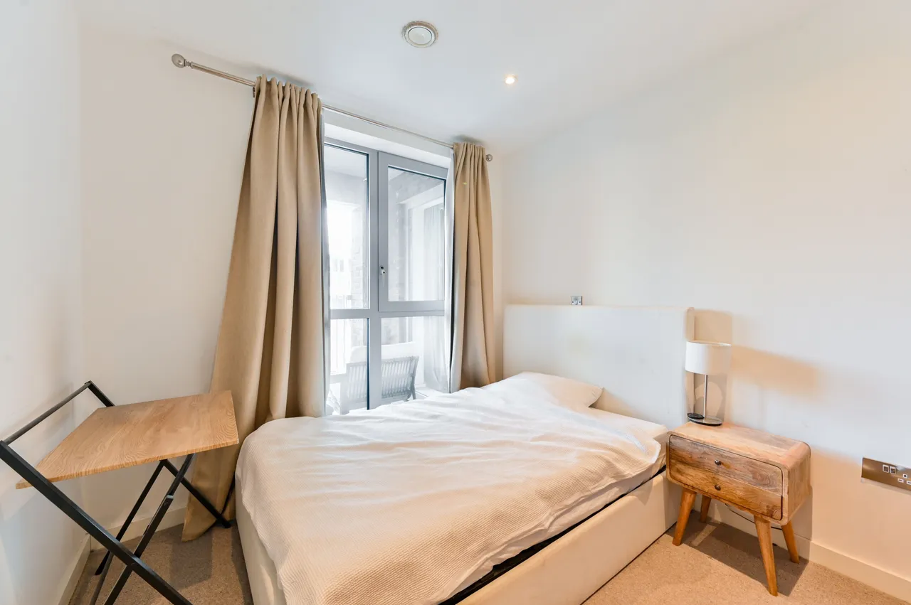 Apartment 50, 70 York Road, London, photo 9