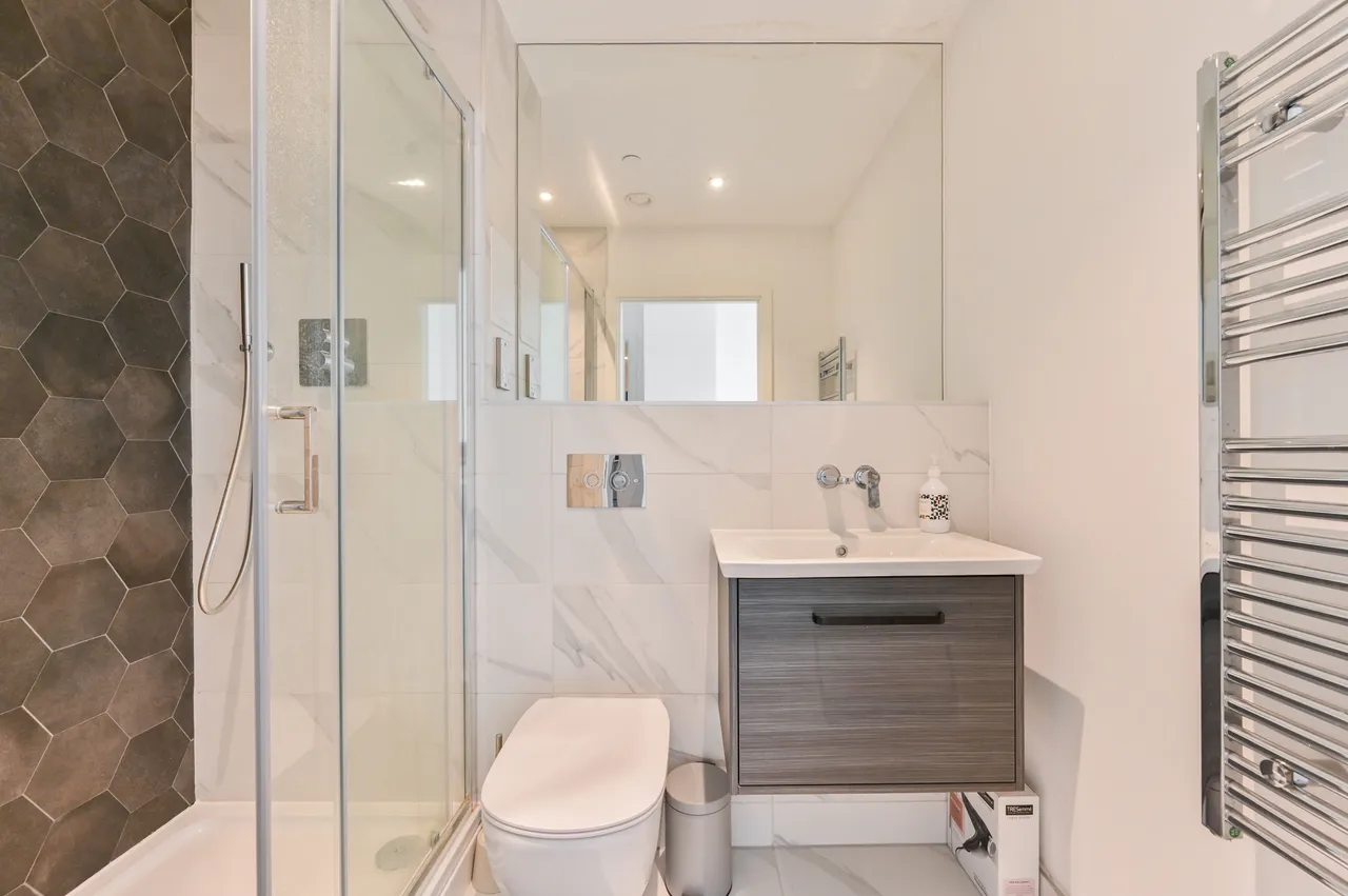 Apartment 50, 70 York Road, London, photo 10