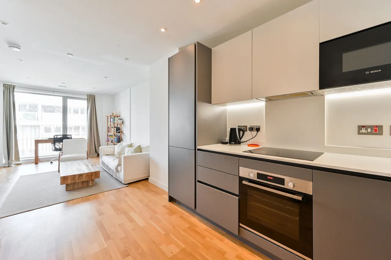 Apartment 50, 70 York Road, London, photo 5