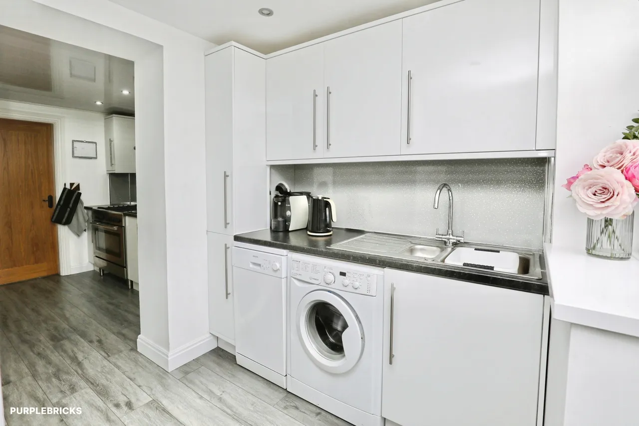 Home Farm Road, Prescot, L34, photo 6