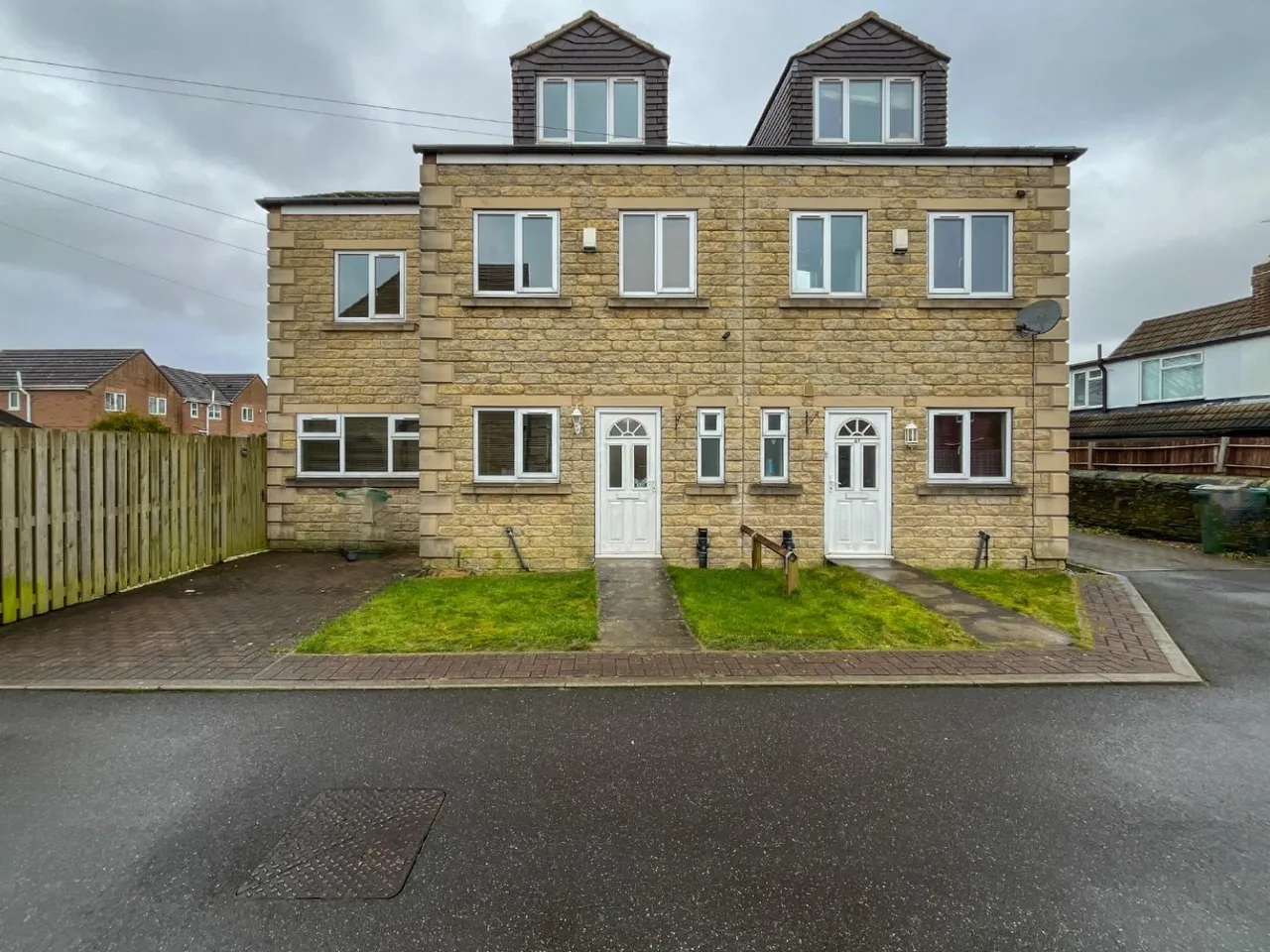 Healey Street, Batley, WF17, photo 13