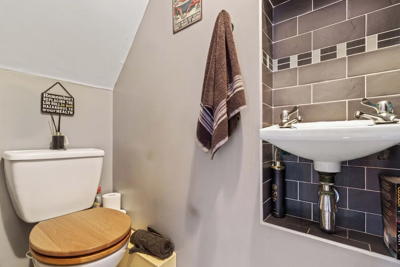 Rydal Avenue, Warrington, Warrington, WA4 6AT, photo 9