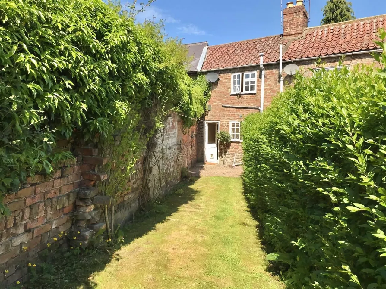 Braviners Row, Alne, YO61, photo 2
