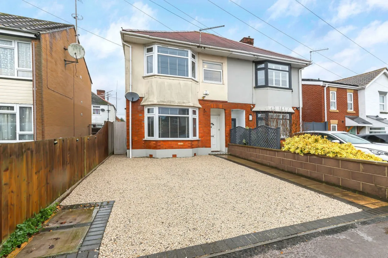 4 bed house for sale, Windham Road, Springbourne, BH1