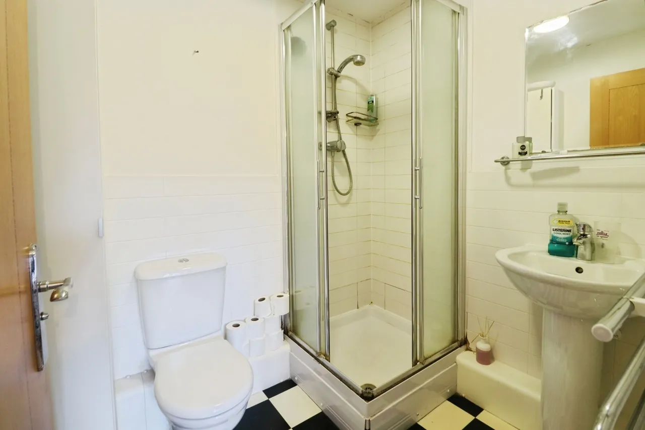 Wyncliffe Gardens, Cardiff, CF23, photo 12
