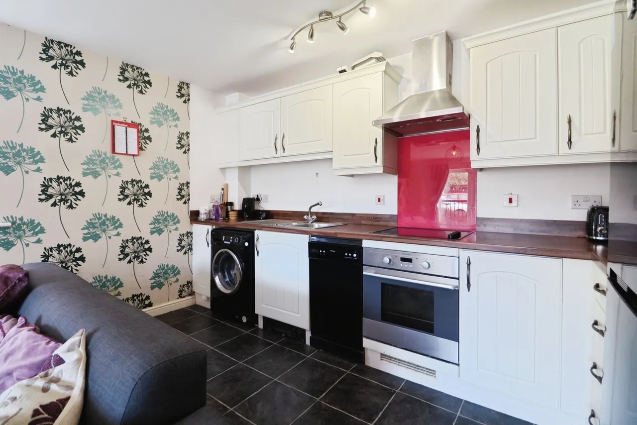Wyncliffe Gardens, Cardiff, CF23, photo 5
