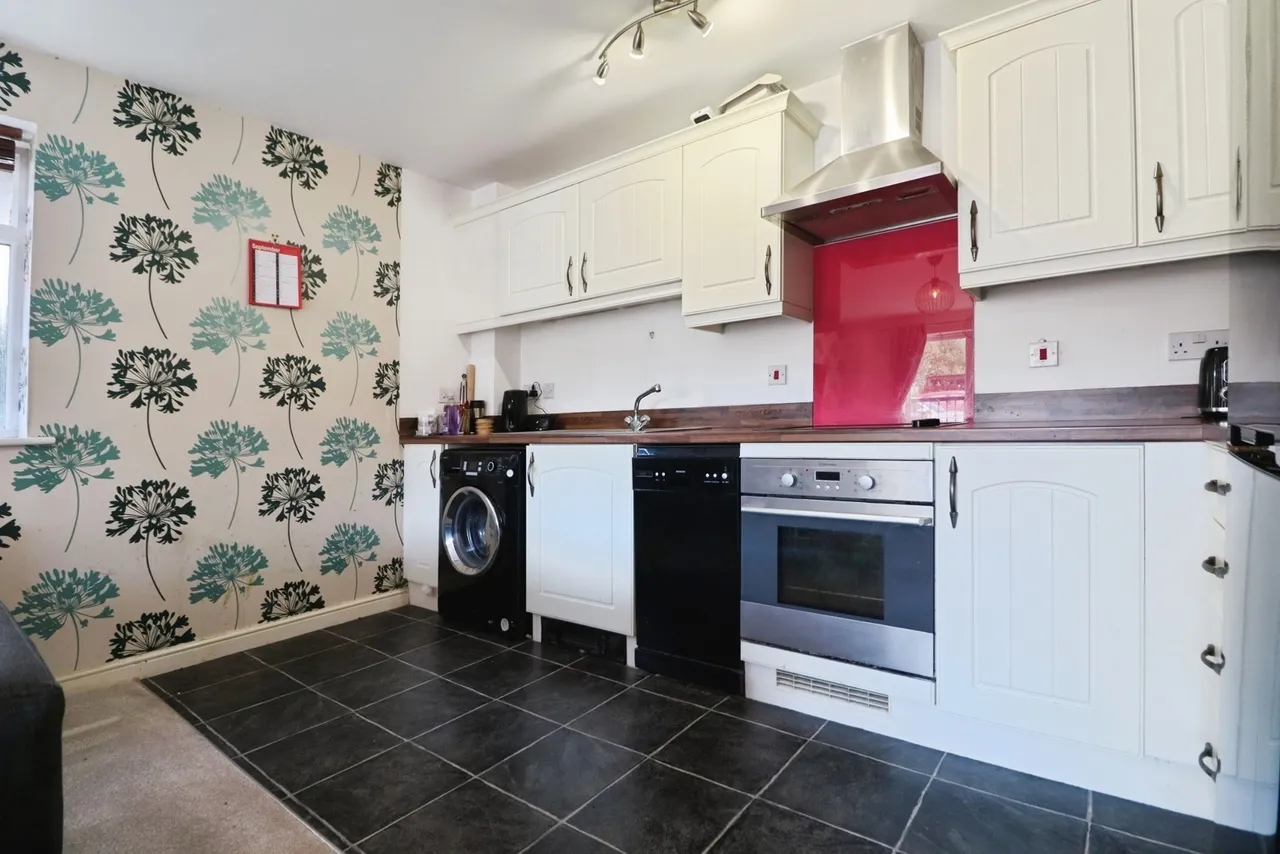 Wyncliffe Gardens, Cardiff, CF23, photo 4
