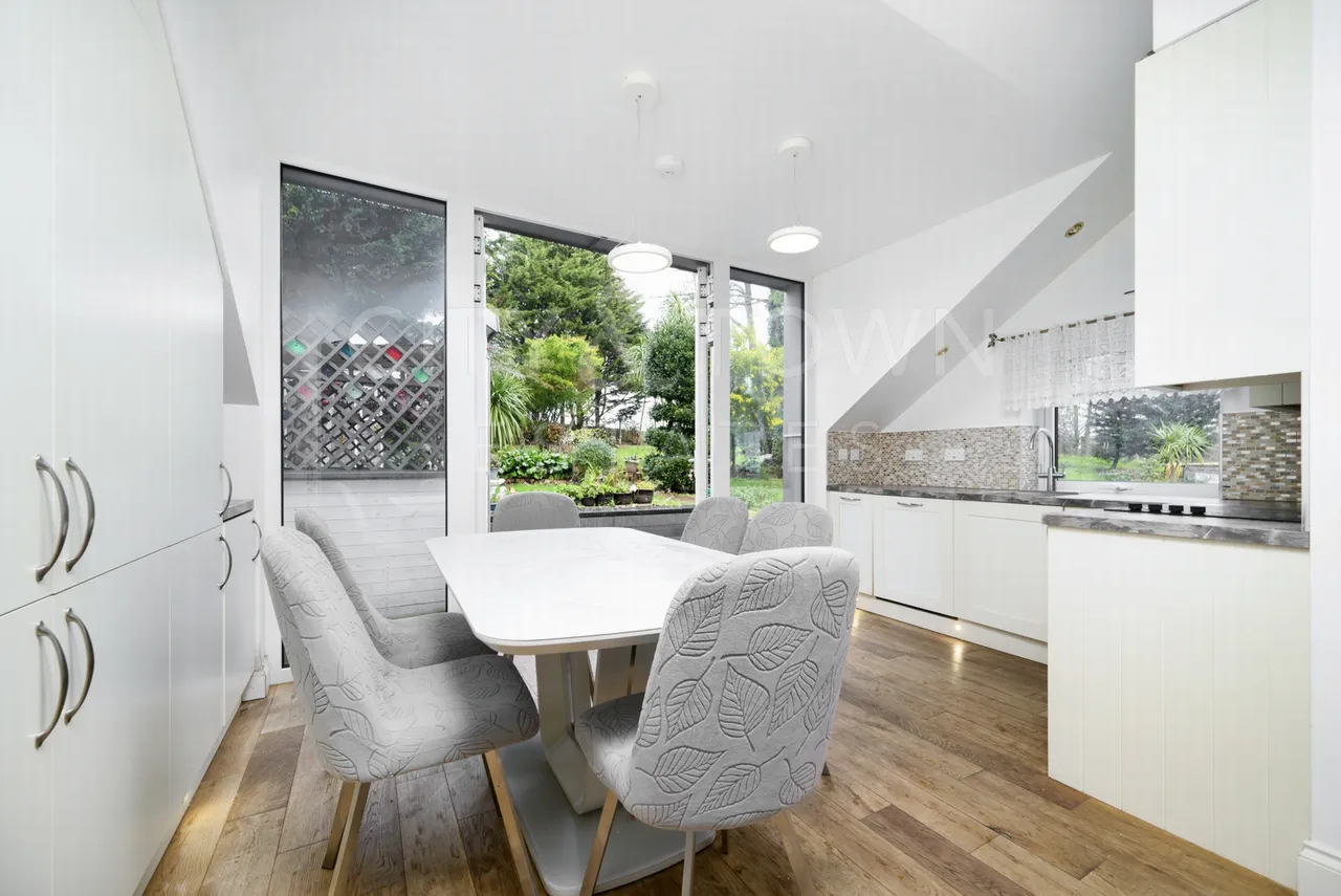 Moore Avenue, Grays, RM20, photo 4
