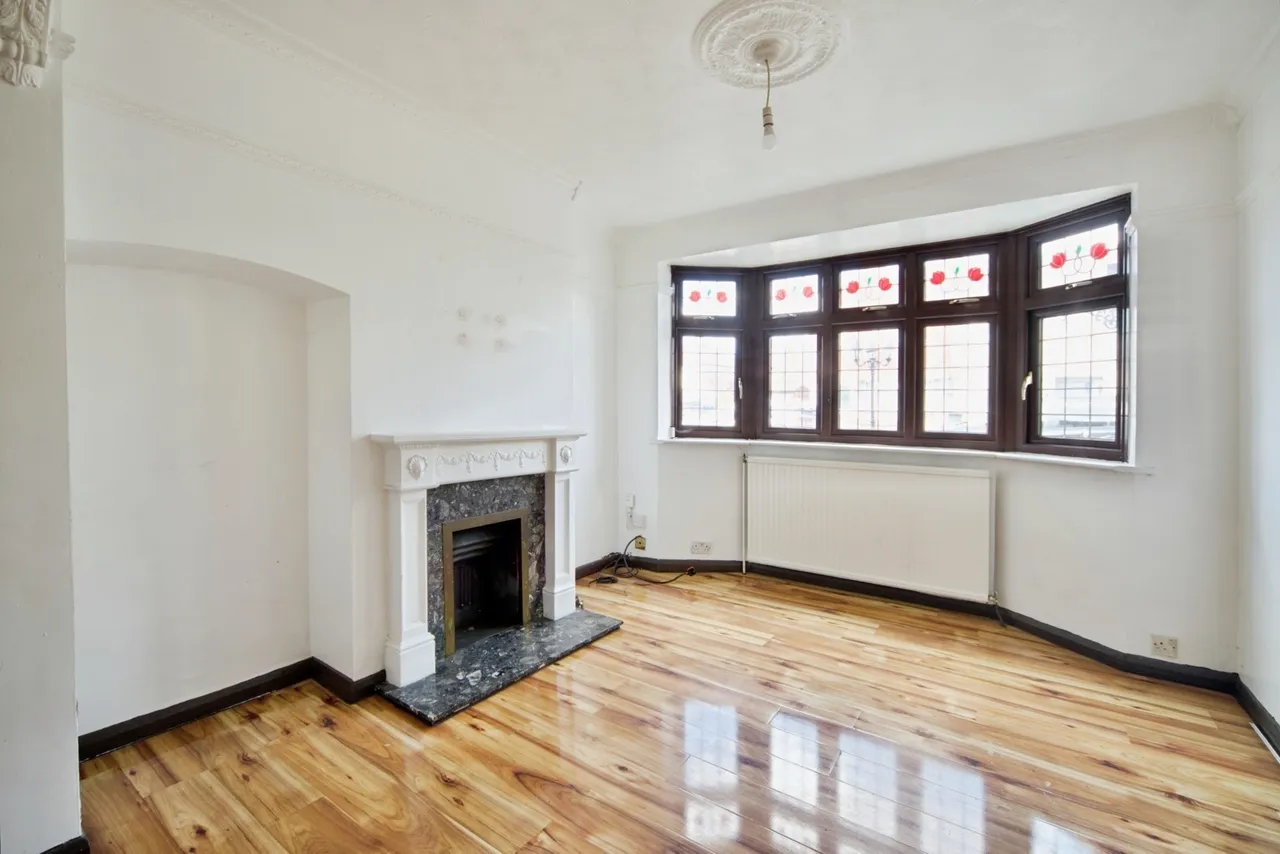 Sedgemoor Drive, Dagenham, RM10, photo 4