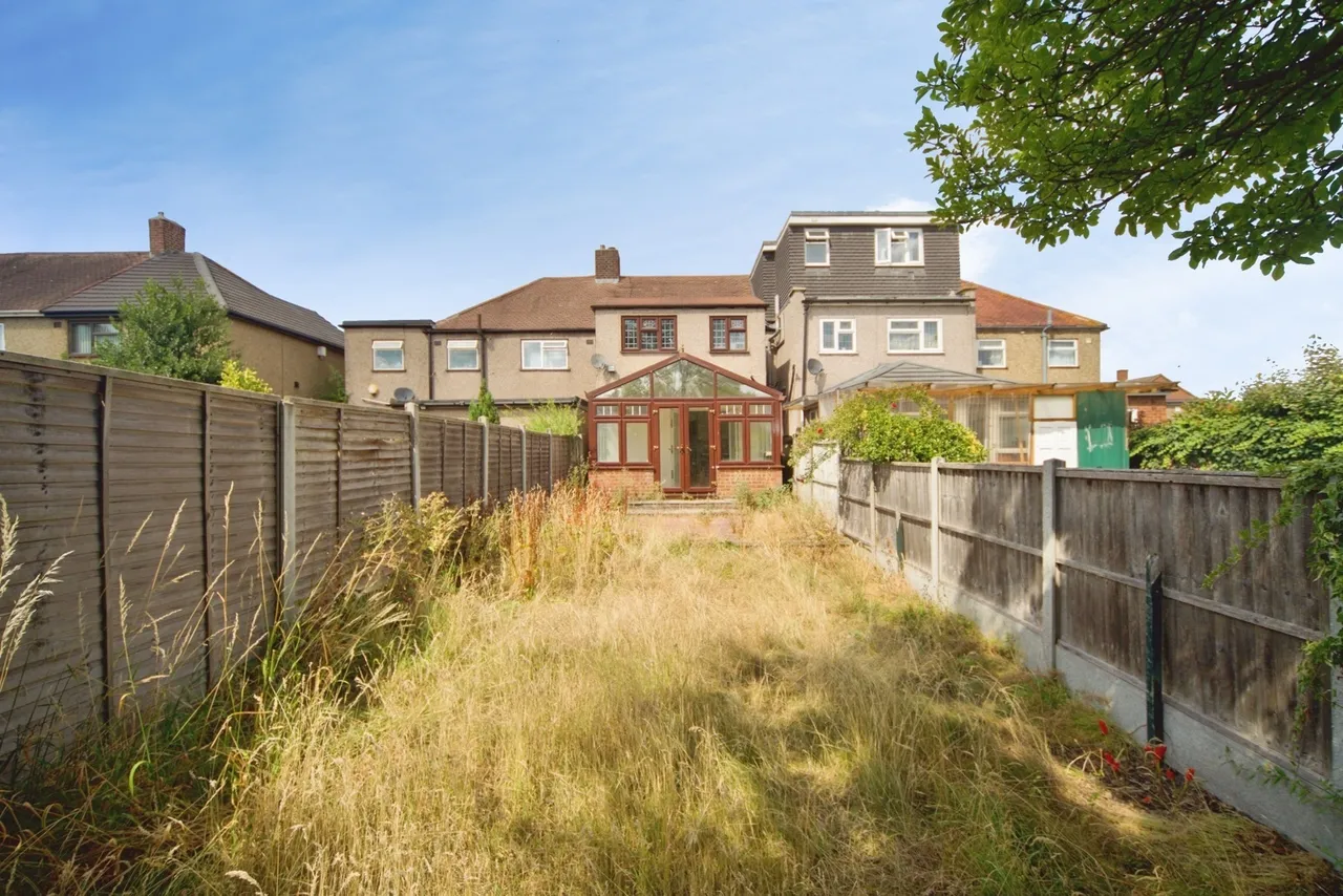 Sedgemoor Drive, Dagenham, RM10, photo 5