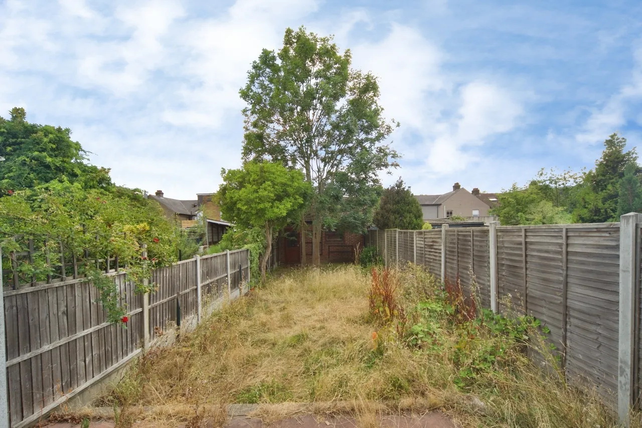 Sedgemoor Drive, Dagenham, RM10, photo 11