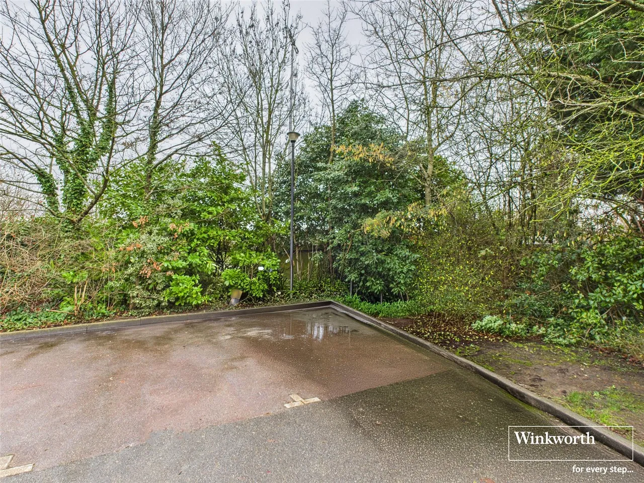 Great North Way, London, NW4, photo 9