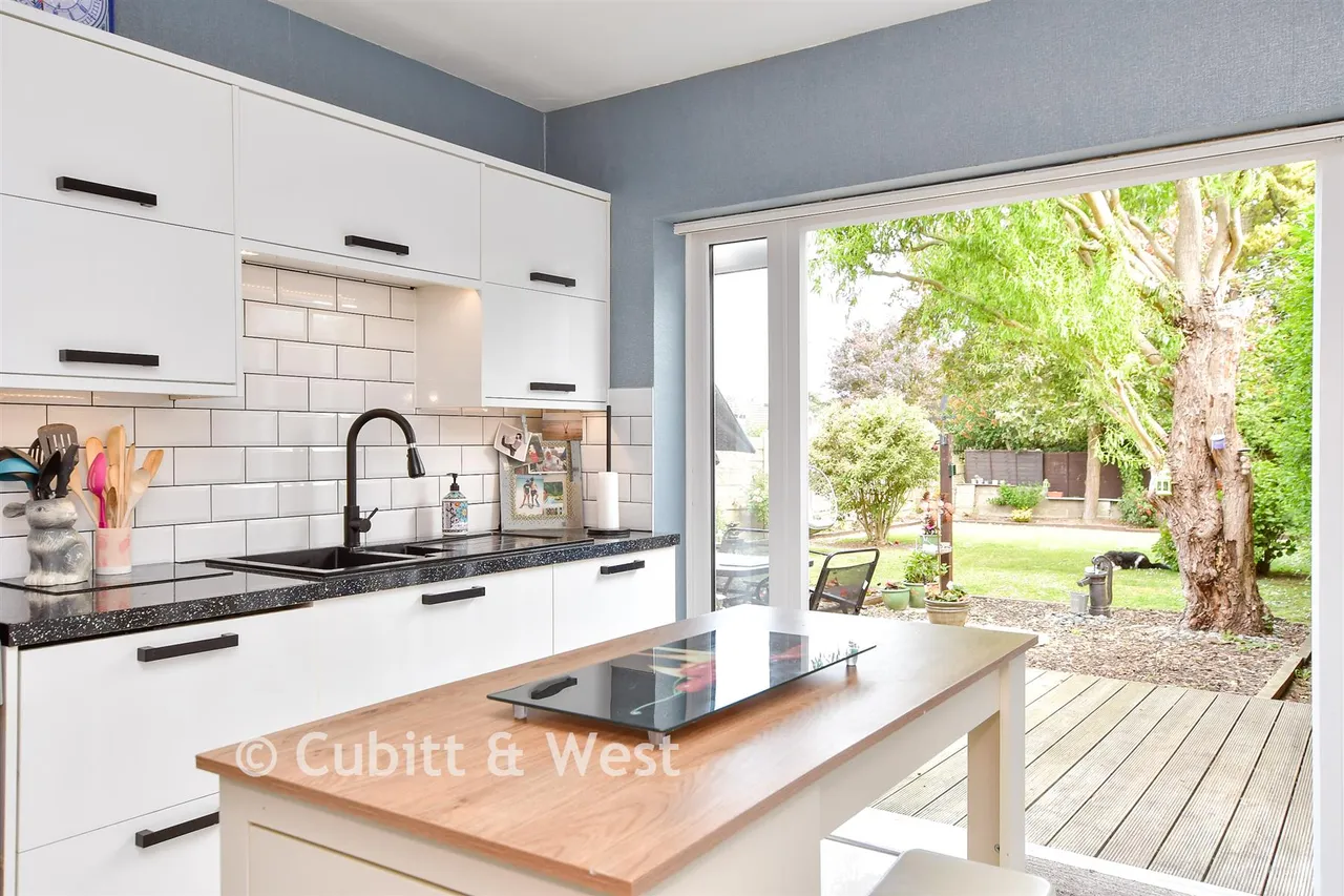 Chichester Road, Bognor Regis, PO21, photo 6