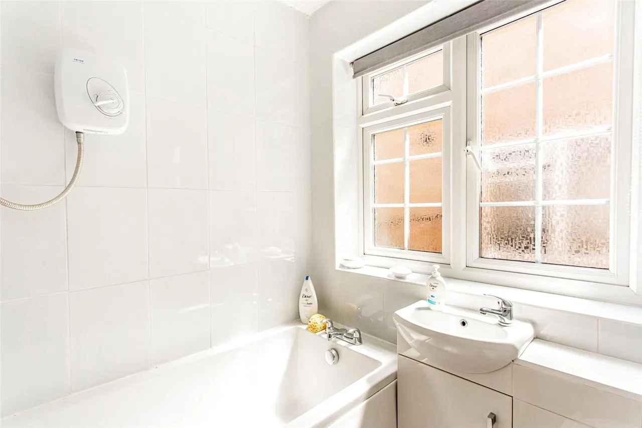 Aylesbeare, Shoeburyness, Southend-on-Sea, SS3, photo 13
