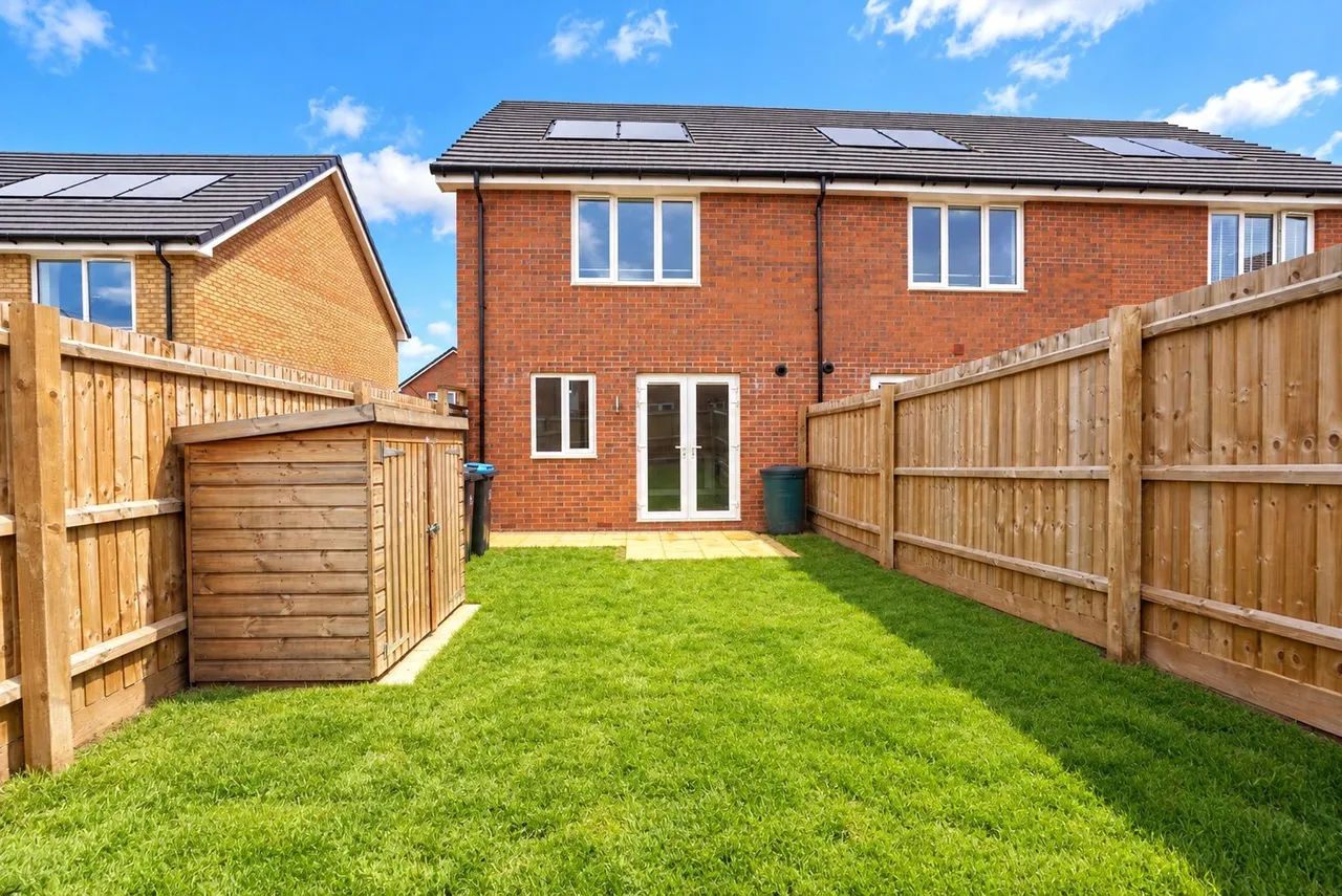 Hotspur Gardens, Upper Lighthorne, CV33, photo 2