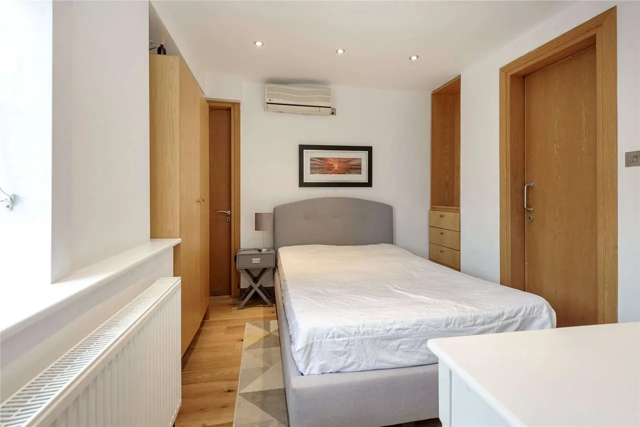 Brompton Road, London, SW3 1ET, photo 10