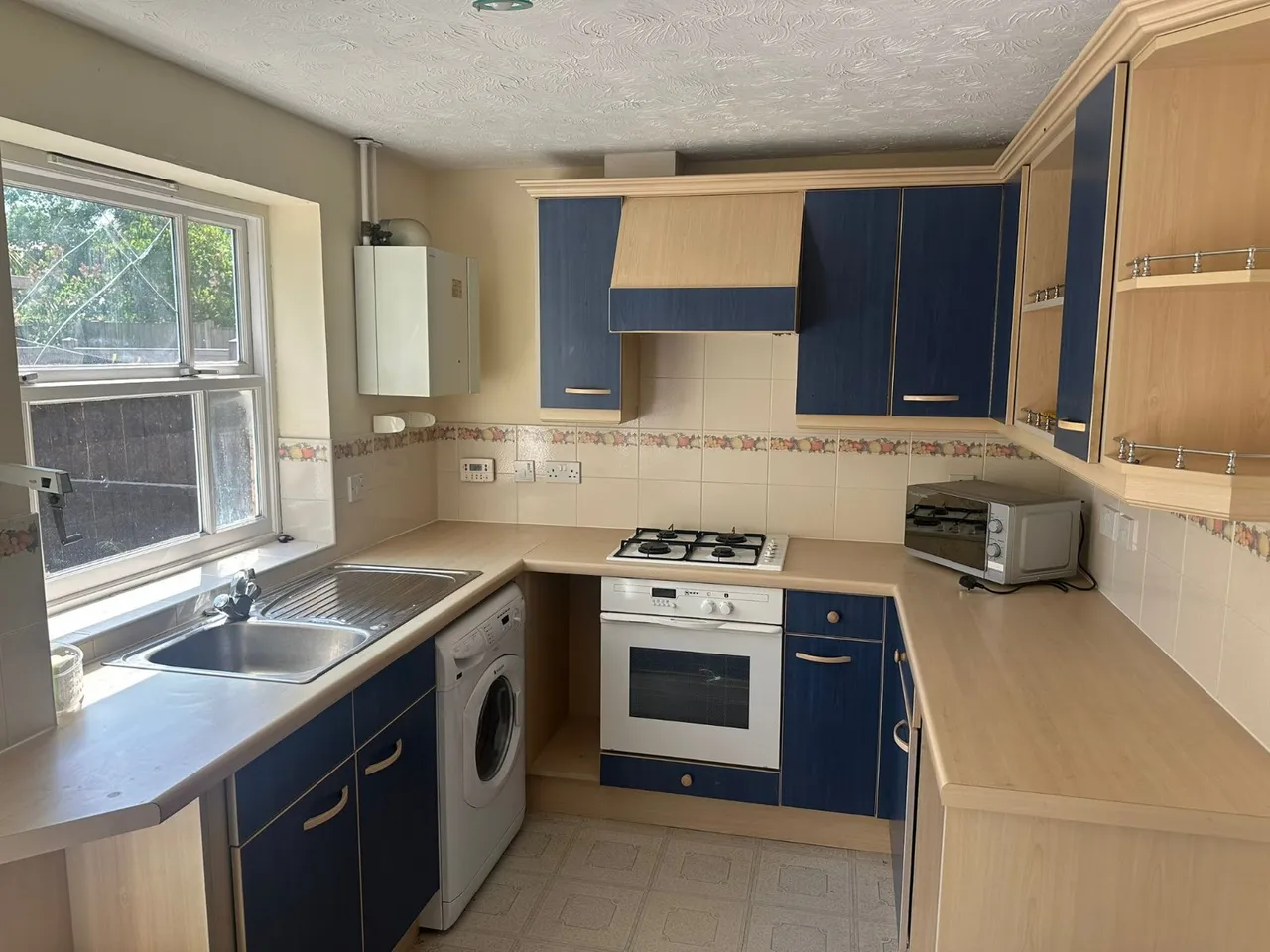 Corbetts Close, Hampton-in-Arden, B92, photo 4