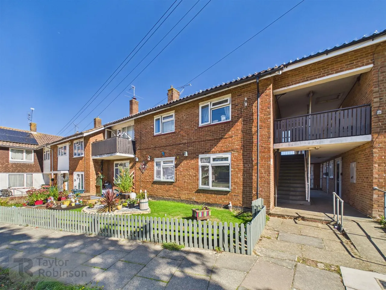 Southgate Drive, Southgate, RH10, photo 11
