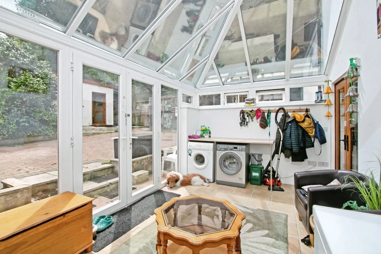 Barras Moor, Perranarworthal, TR3, photo 11