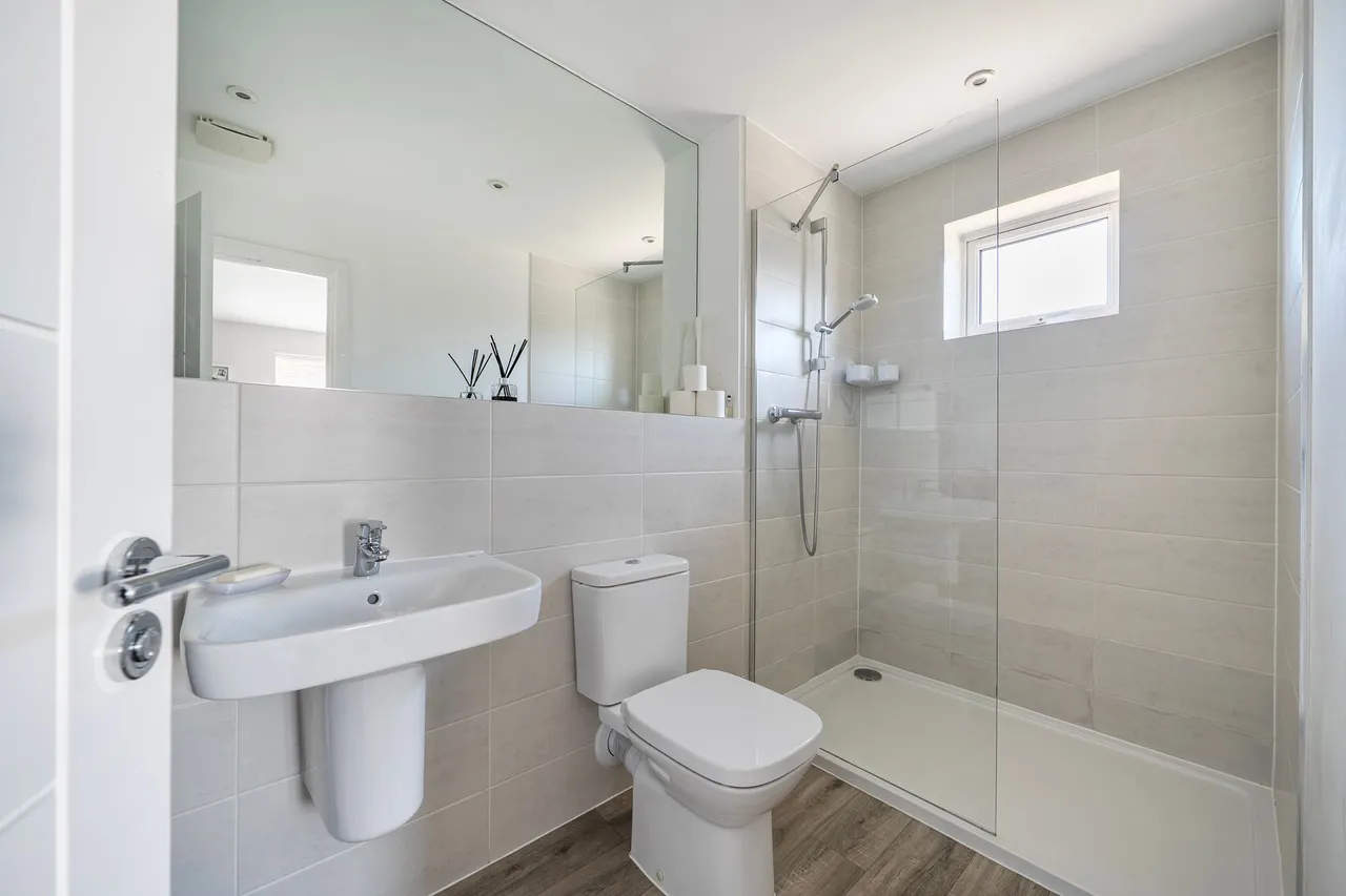 Chestnut Drive, Thakeham, RH20, photo 20