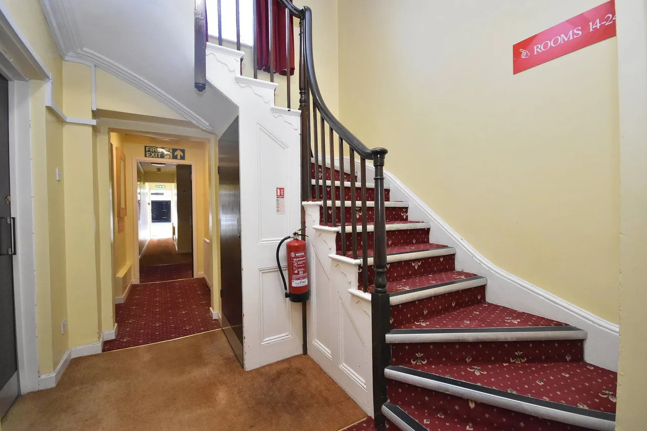 Langham Place, Northampton, NN2 6AA, photo 9