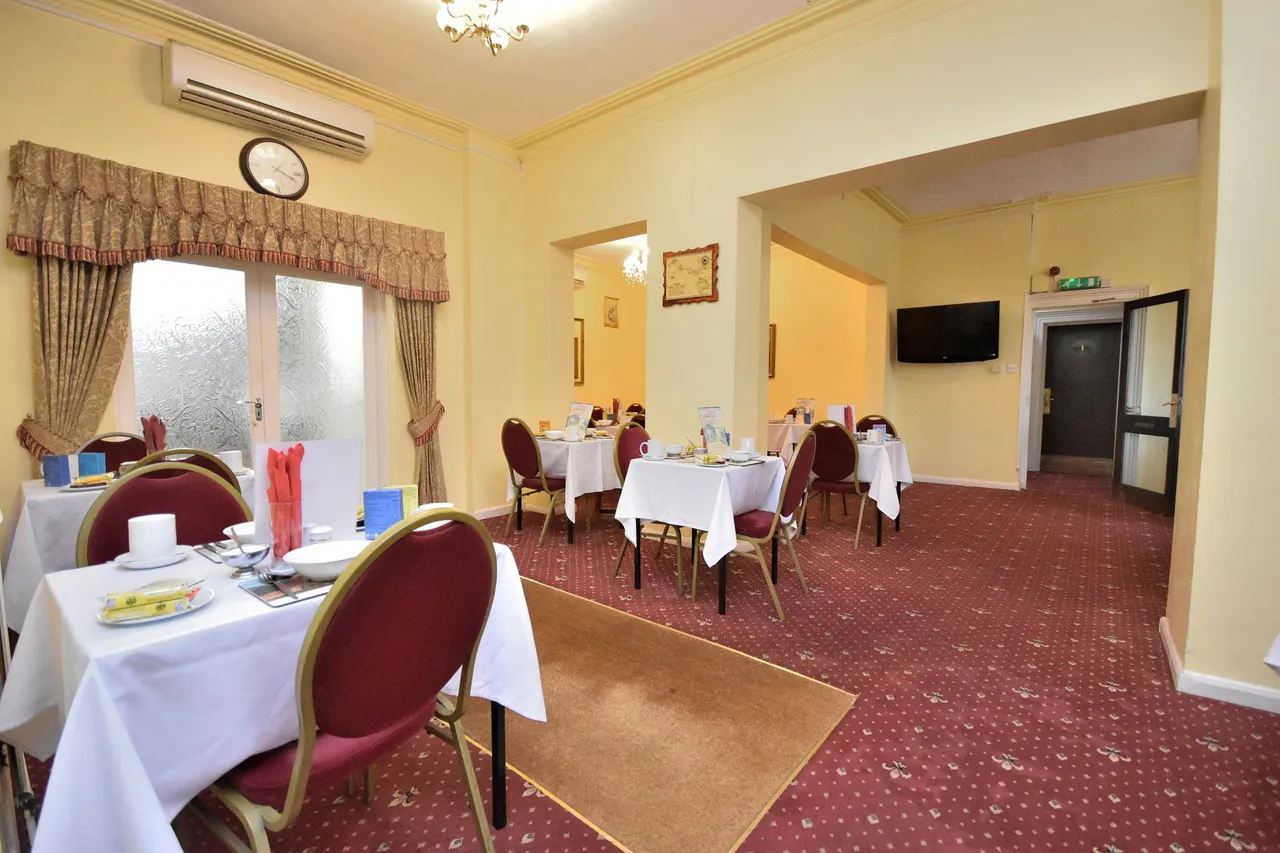 Langham Place, Northampton, NN2 6AA, photo 7