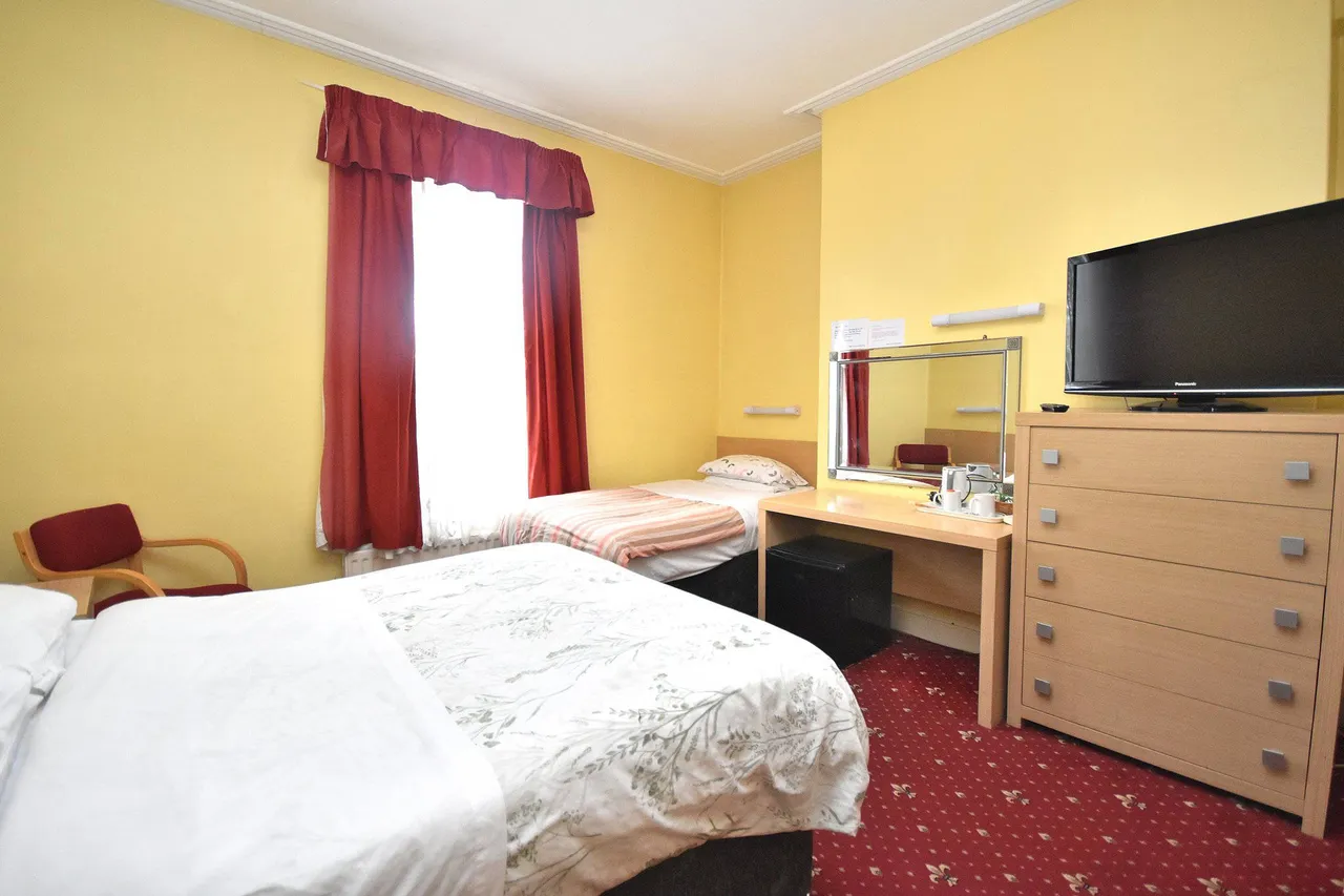 Langham Place, Northampton, NN2 6AA, photo 17