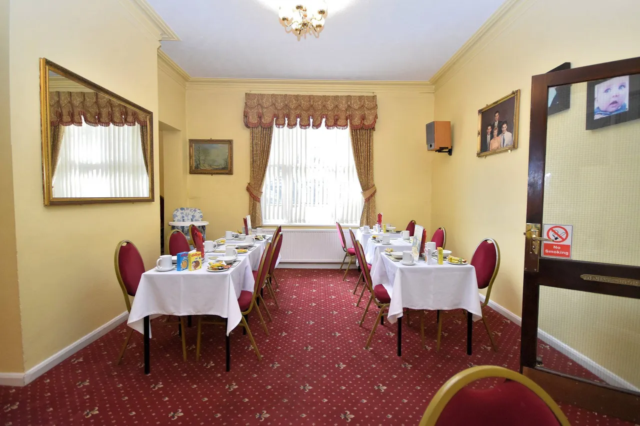 Langham Place, Northampton, NN2 6AA, photo 6