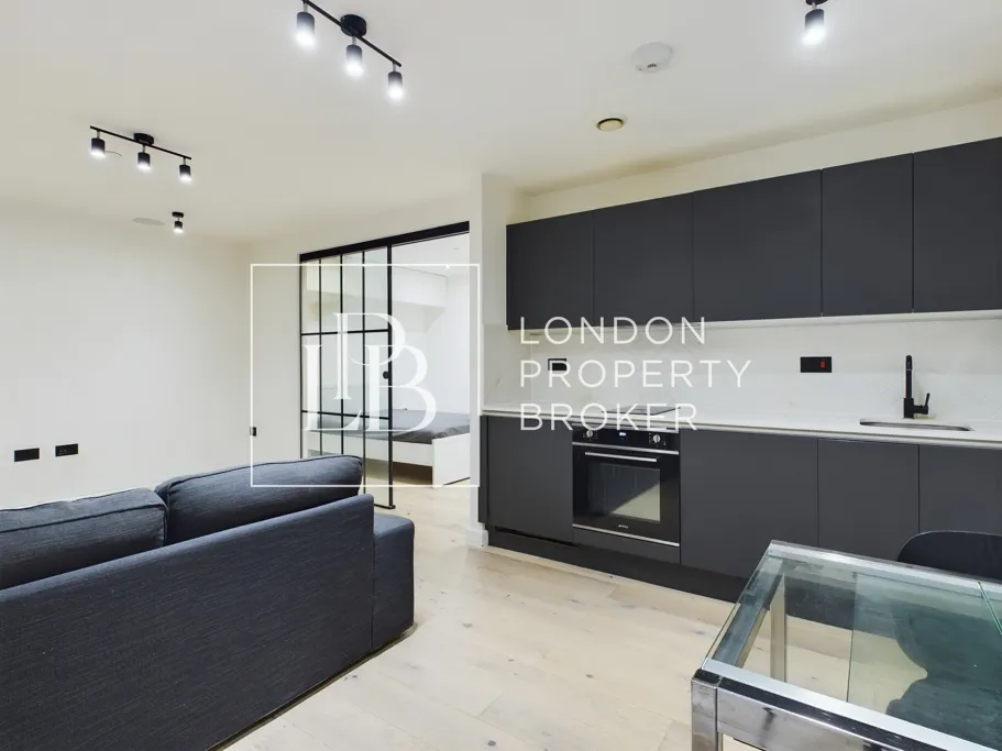 Clifford Road, London, E17, photo 3