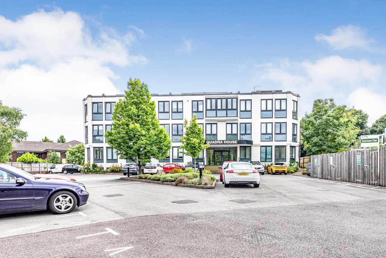 1 bed flat to rent — Quadra House Bessemer Road, Basingstoke, Basingstoke, RG21 3NB