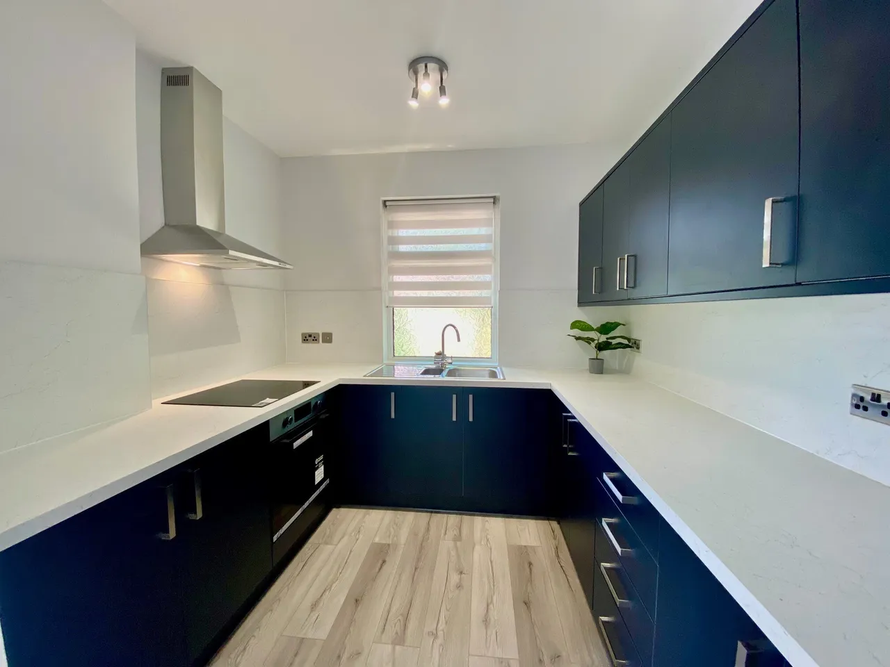 Denham, Brownedge Road, Lostock Hall, photo 4